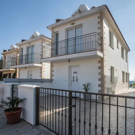 Gorgona Villa *